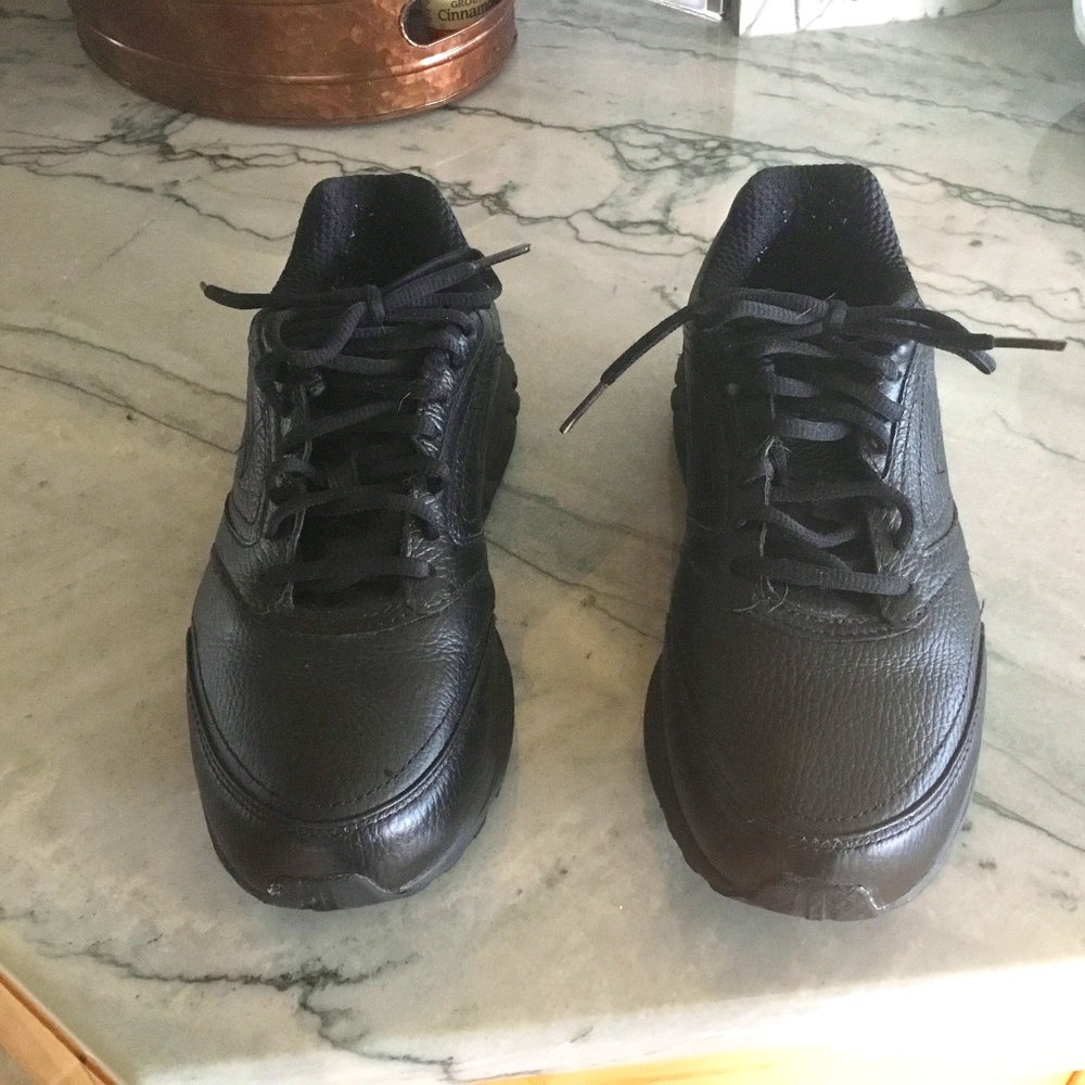 Womens Brooks Addiction Linear Athletic Walking Shoes Size 9.5M